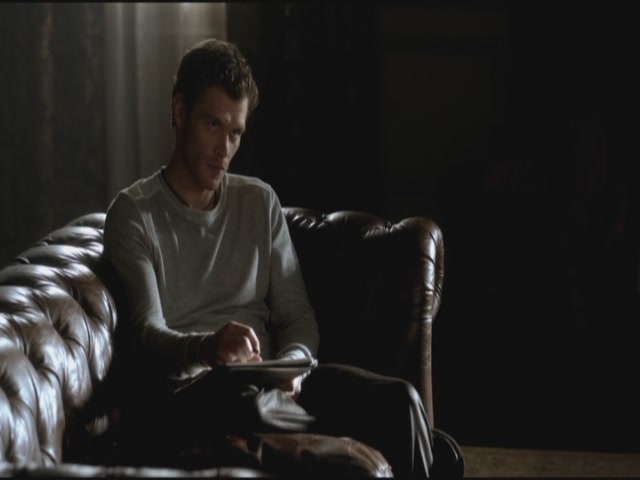 VampireDiariesWorld-dot-org-S3TVD_3x15AllMyChildren0225.jpg