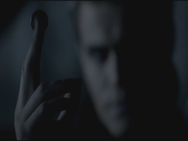 VampireDiariesWorld-dot-org-S3TVD_3x15AllMyChildren1462.jpg