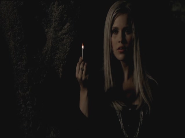 VampireDiariesWorld-dot-org-S3TVD_3x15AllMyChildren1600.jpg