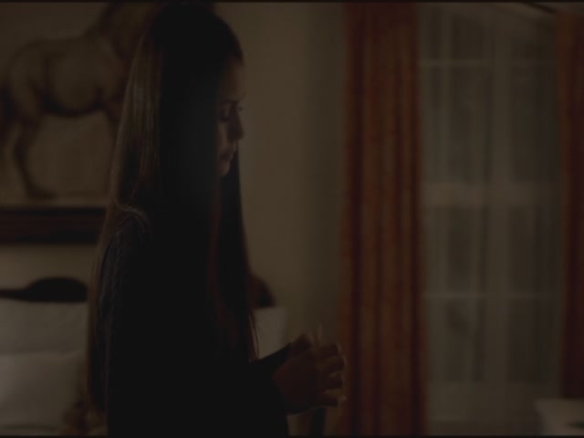 VampireDiariesWorld-dot-org-S3TVD_3x15AllMyChildren2052.jpg