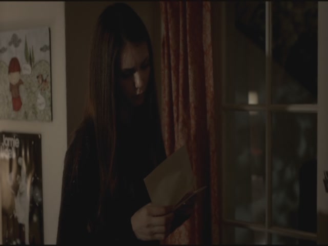 VampireDiariesWorld-dot-org-S3TVD_3x15AllMyChildren2056.jpg