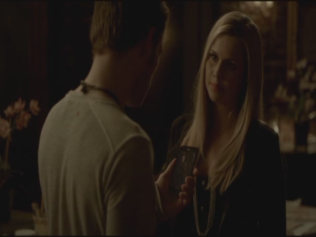 VampireDiariesWorld-dot-org-S3TVD_3x15AllMyChildren2181.jpg
