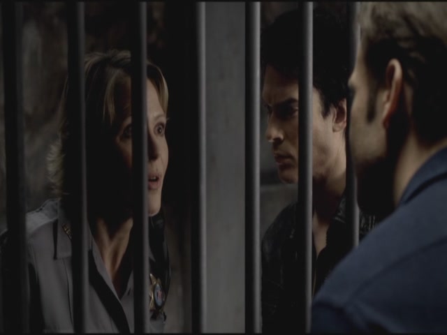 VampireDiariesWorld-dot-org-S3TVD_3x16-1912-0133.jpg