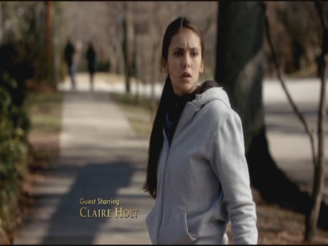 VampireDiariesWorld-dot-org-S3TVD_3x16-1912-0158.jpg