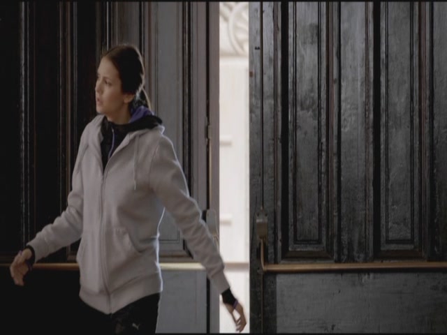 VampireDiariesWorld-dot-org-S3TVD_3x16-1912-0209.jpg