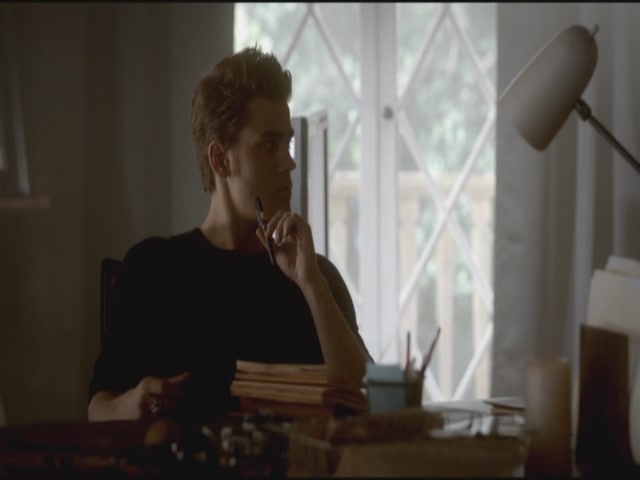 VampireDiariesWorld-dot-org-S3TVD_3x16-1912-0284.jpg