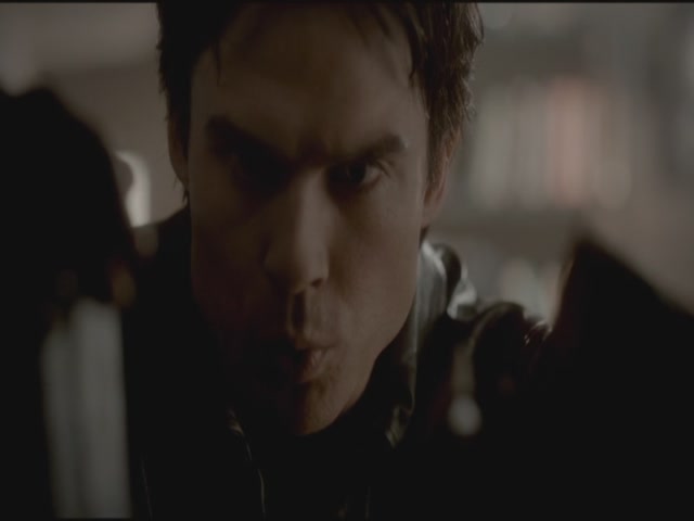 VampireDiariesWorld-dot-org-S3TVD_3x16-1912-0308.jpg