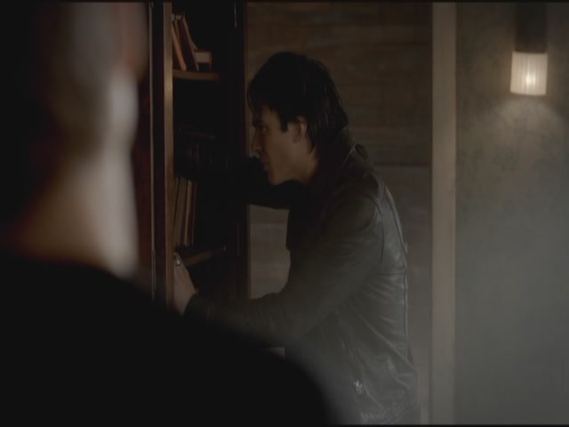 VampireDiariesWorld-dot-org-S3TVD_3x16-1912-0310.jpg