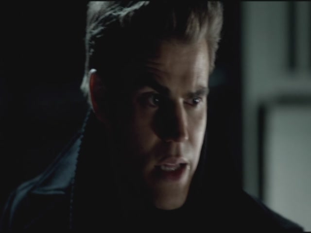 VampireDiariesWorld-dot-org-S3TVD_3x16-1912-1374.jpg