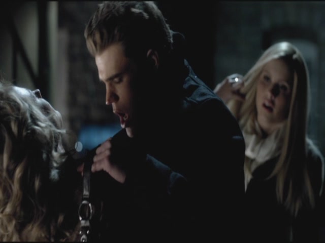 VampireDiariesWorld-dot-org-S3TVD_3x16-1912-1409.jpg