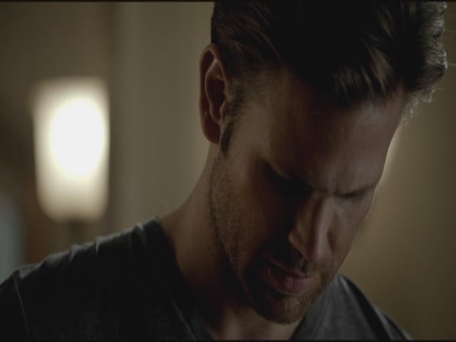 VampireDiariesWorld-dot-org-S3TVD_3x16-1912-2160.jpg