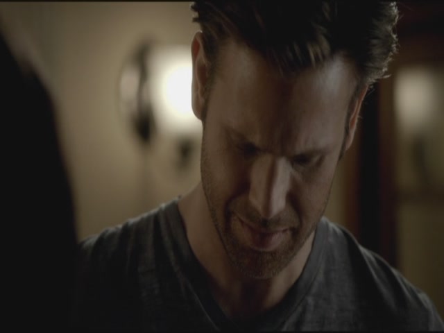VampireDiariesWorld-dot-org-S3TVD_3x16-1912-2195.jpg