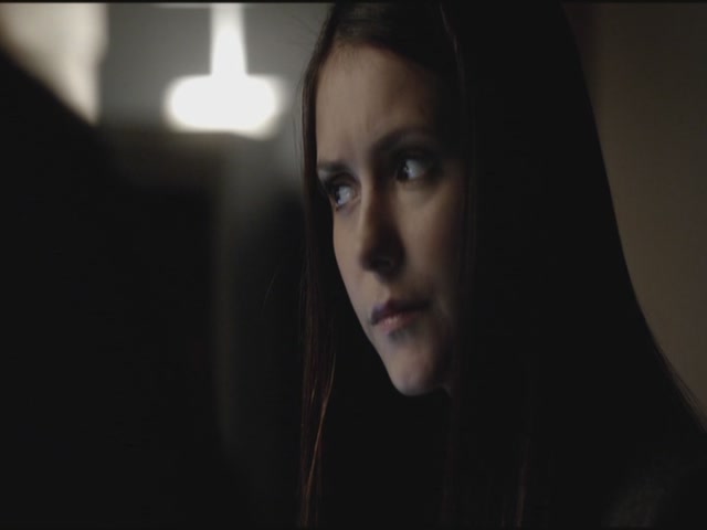 VampireDiariesWorld-dot-org-S3TVD_3x17BreakOnThrough0023.jpg