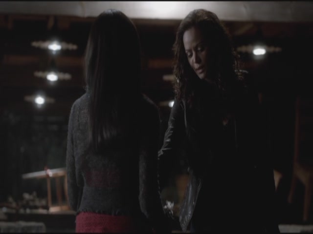 VampireDiariesWorld-dot-org-S3TVD_3x17BreakOnThrough1078.jpg VampireDiariesWorld-dot-org-S3TVD_3x17BreakOnThrough1078.jpg