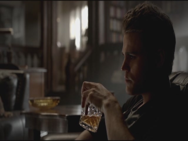 VampireDiariesWorld-dot-org-S3TVD_3x17BreakOnThrough2252.jpg VampireDiariesWorld-dot-org-S3TVD_3x17BreakOnThrough2252.jpg