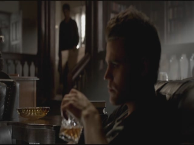 VampireDiariesWorld-dot-org-S3TVD_3x17BreakOnThrough2254.jpg VampireDiariesWorld-dot-org-S3TVD_3x17BreakOnThrough2254.jpg