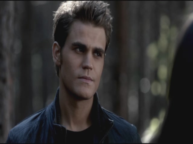 VampireDiariesWorld-dot-org-S3TVD_3x18TheMurderOfOne0228.jpg