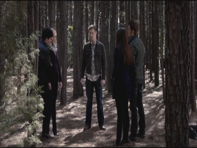 VampireDiariesWorld-dot-org-S3TVD_3x18TheMurderOfOne0352.jpg