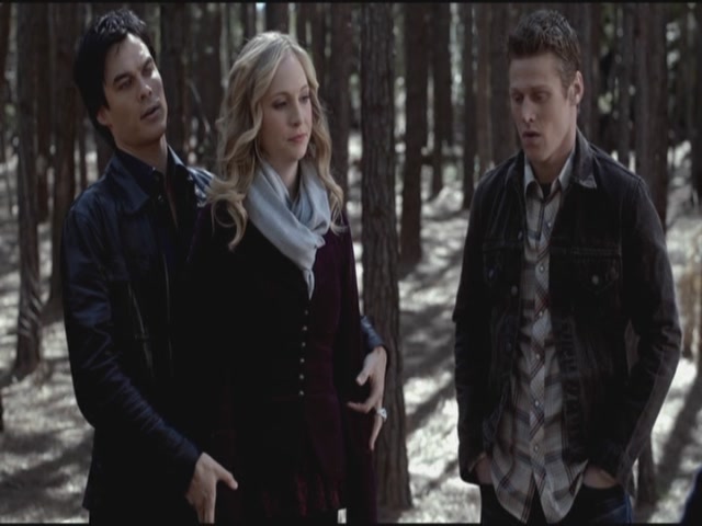 VampireDiariesWorld-dot-org-S3TVD_3x18TheMurderOfOne0364.jpg