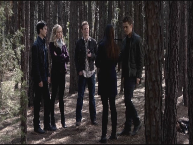 VampireDiariesWorld-dot-org-S3TVD_3x18TheMurderOfOne0397.jpg