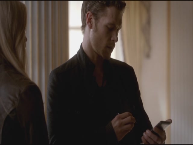 VampireDiariesWorld-dot-org-S3TVD_3x18TheMurderOfOne0434.jpg