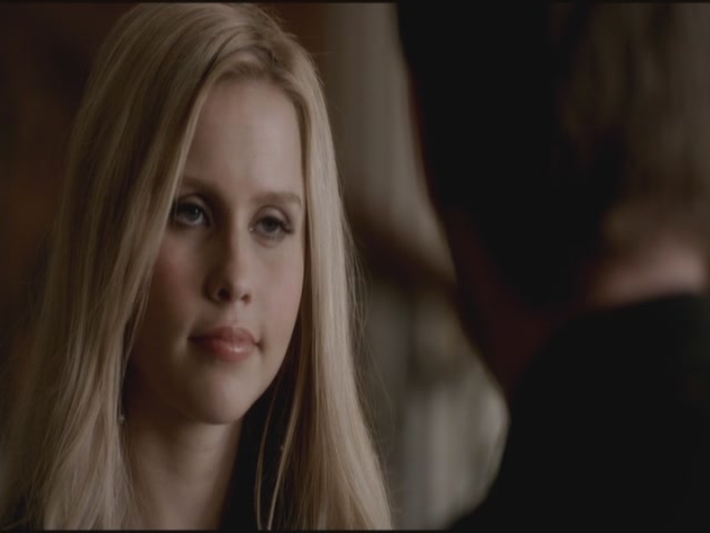 VampireDiariesWorld-dot-org-S3TVD_3x18TheMurderOfOne0450.jpg
