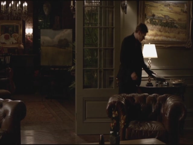 VampireDiariesWorld-dot-org-S3TVD_3x18TheMurderOfOne1136.jpg