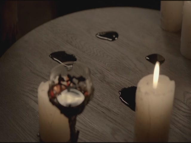 VampireDiariesWorld-dot-org-S3TVD_3x18TheMurderOfOne1337.jpg