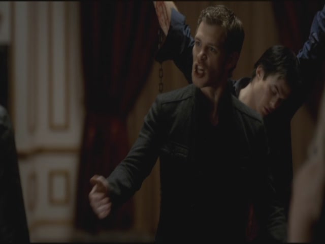 VampireDiariesWorld-dot-org-S3TVD_3x18TheMurderOfOne1842.jpg