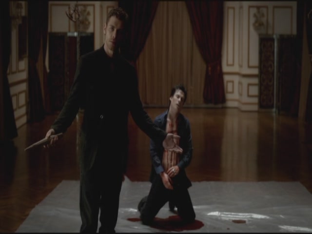 VampireDiariesWorld-dot-org-S3TVD_3x18TheMurderOfOne1915.jpg