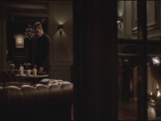 VampireDiariesWorld-dot-org-S3TVD_3x18TheMurderOfOne1937.jpg