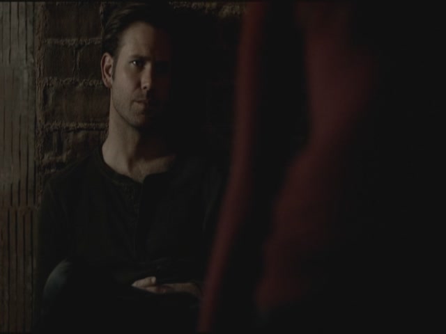 VampireDiariesWorld-dot-org-S3TVD_3x19HeartOfDarkness0078.jpg