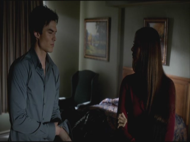 VampireDiariesWorld-dot-org-S3TVD_3x19HeartOfDarkness0518.jpg