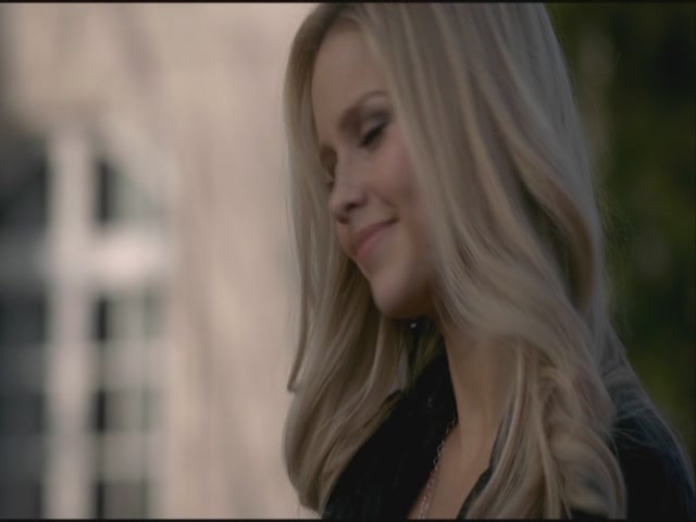 VampireDiariesWorld-dot-org-S3TVD_3x19HeartOfDarkness0716.jpg