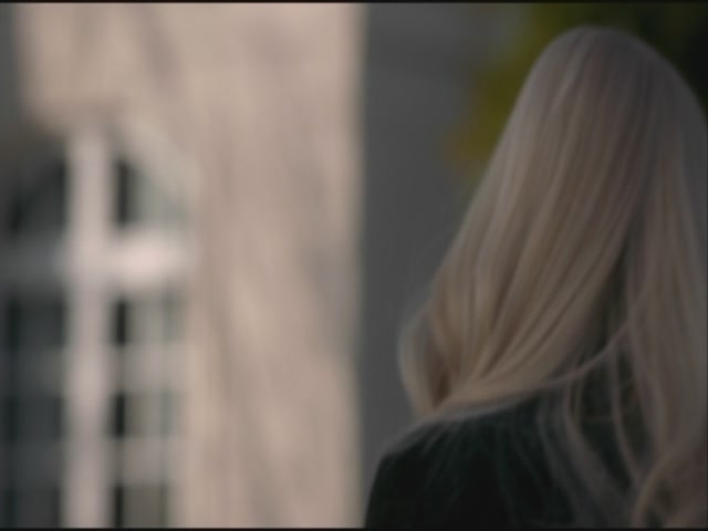 VampireDiariesWorld-dot-org-S3TVD_3x19HeartOfDarkness0717.jpg