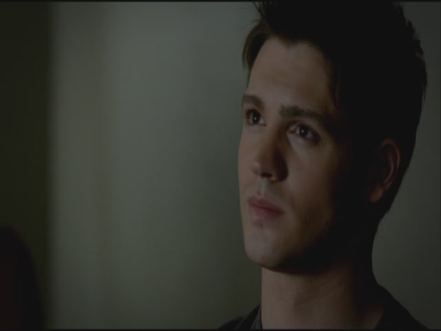VampireDiariesWorld-dot-org-S3TVD_3x19HeartOfDarkness0746.jpg