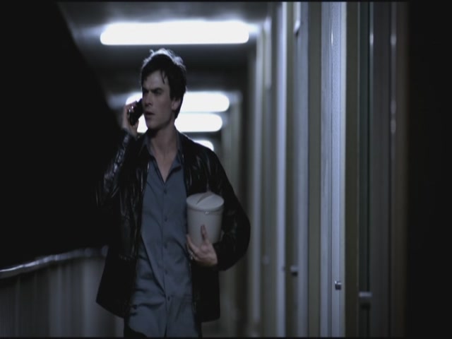 VampireDiariesWorld-dot-org-S3TVD_3x19HeartOfDarkness0927.jpg