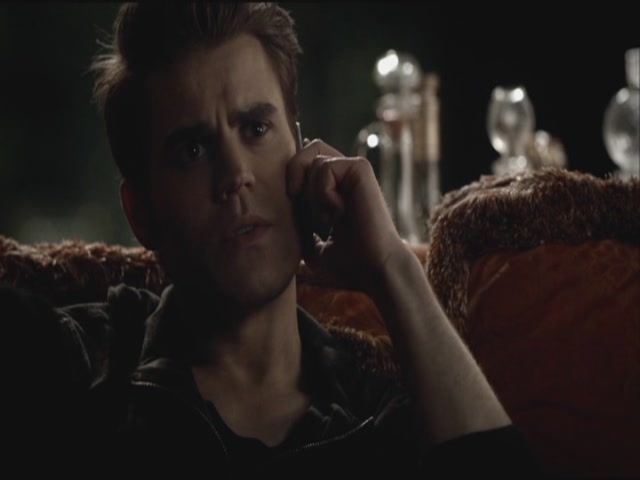 VampireDiariesWorld-dot-org-S3TVD_3x19HeartOfDarkness0934.jpg