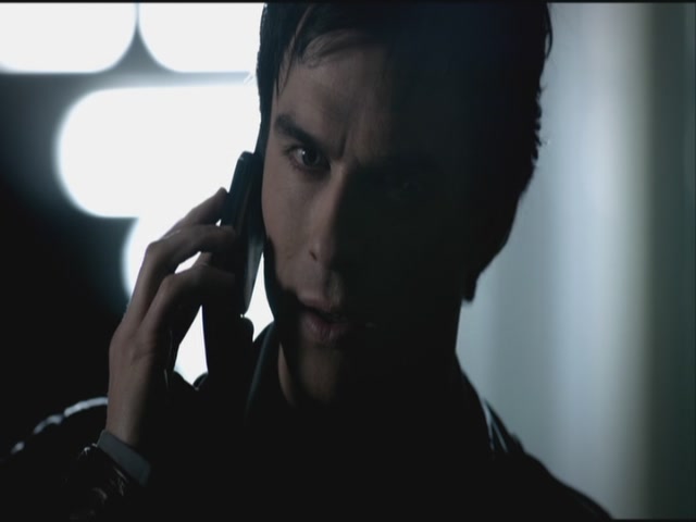 VampireDiariesWorld-dot-org-S3TVD_3x19HeartOfDarkness0944.jpg