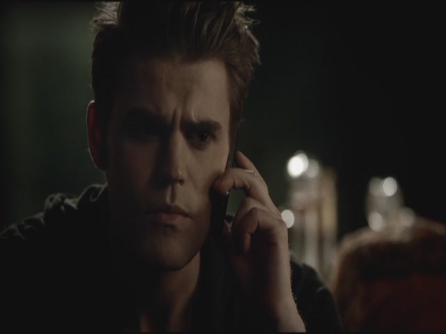 VampireDiariesWorld-dot-org-S3TVD_3x19HeartOfDarkness0960.jpg
