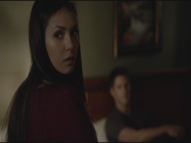 VampireDiariesWorld-dot-org-S3TVD_3x19HeartOfDarkness0979.jpg