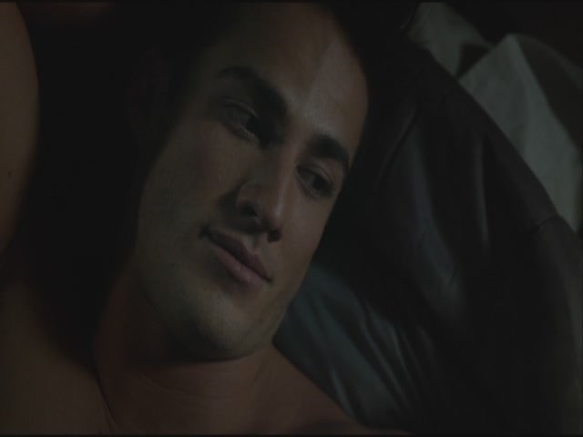 VampireDiariesWorld-dot-org-S3TVD_3x19HeartOfDarkness1136.jpg