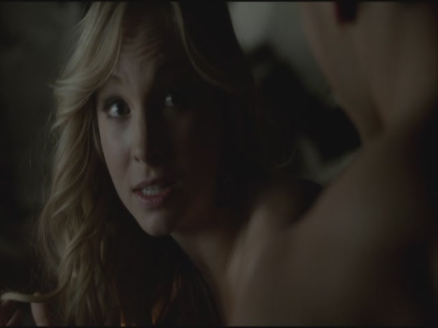 VampireDiariesWorld-dot-org-S3TVD_3x19HeartOfDarkness1160.jpg