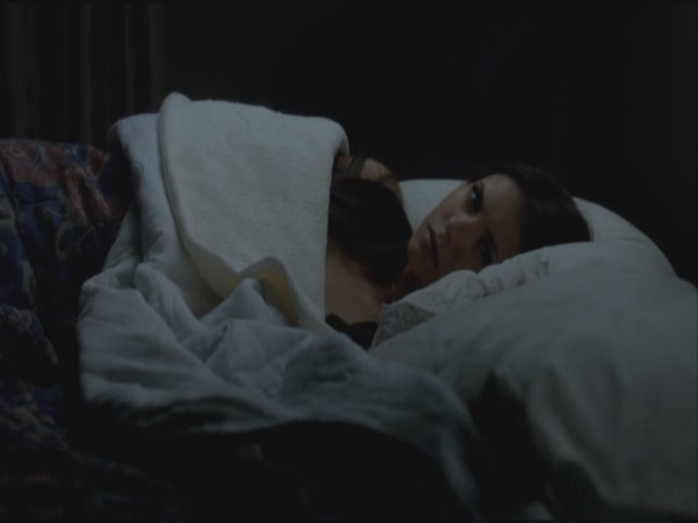 VampireDiariesWorld-dot-org-S3TVD_3x19HeartOfDarkness1214.jpg