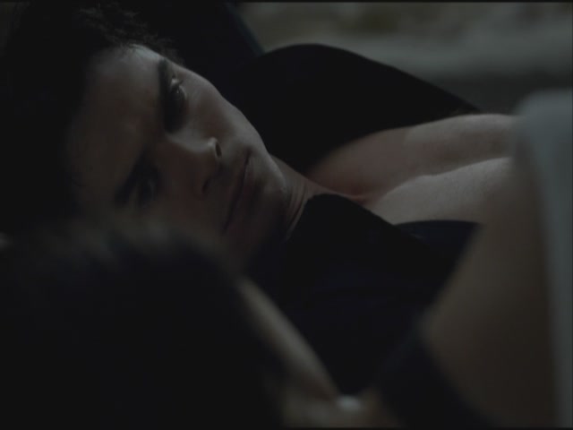 VampireDiariesWorld-dot-org-S3TVD_3x19HeartOfDarkness1296.jpg