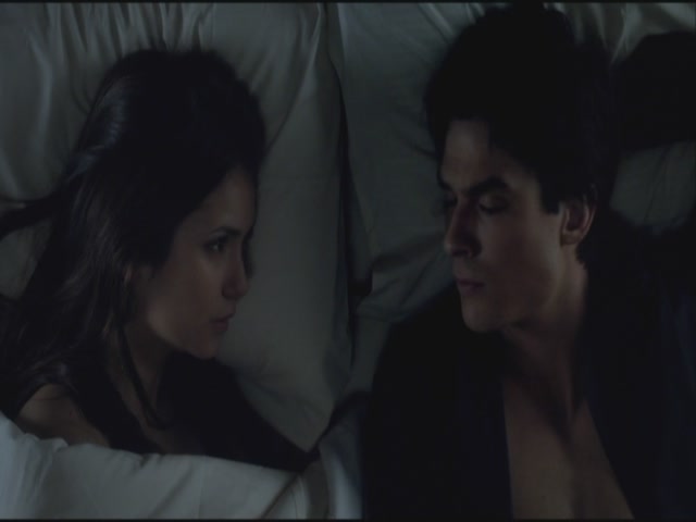 VampireDiariesWorld-dot-org-S3TVD_3x19HeartOfDarkness1304.jpg