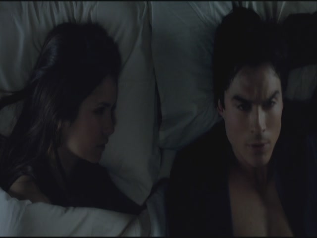 VampireDiariesWorld-dot-org-S3TVD_3x19HeartOfDarkness1305.jpg