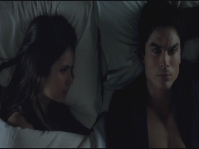 VampireDiariesWorld-dot-org-S3TVD_3x19HeartOfDarkness1308.jpg