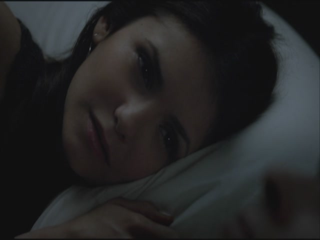 VampireDiariesWorld-dot-org-S3TVD_3x19HeartOfDarkness1321.jpg