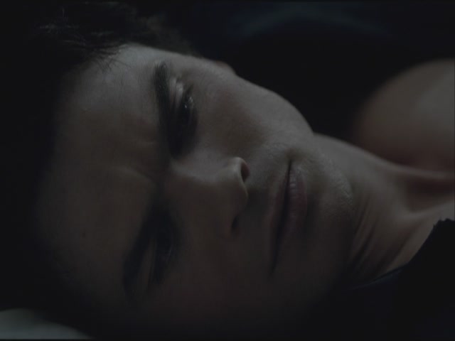 VampireDiariesWorld-dot-org-S3TVD_3x19HeartOfDarkness1362.jpg
